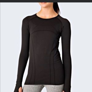 Ivivva by Lululemon BlackFly Tech Top